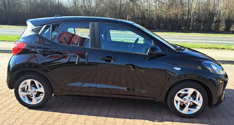 Hyundai i10 cena 49500 przebieg: 40500, rok produkcji 2021 z Zawiercie małe 326